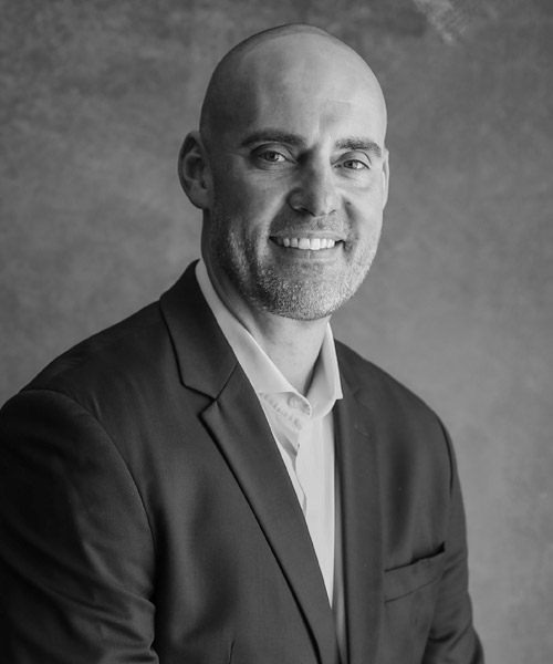 Eduardo Tomazoni